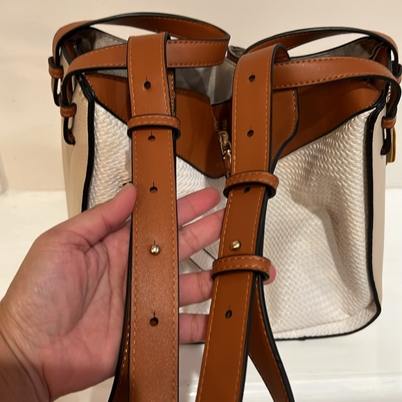 Bag - Picture 2 of 2